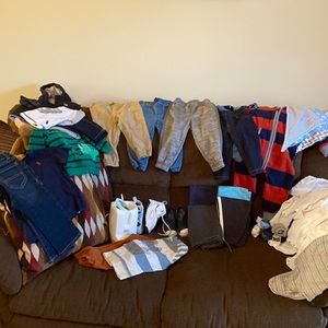 Boy Bundle size 9 months up to 18 months